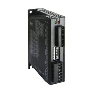 Xinje DP3L1-808A — napęd silnika krokowego impulsowy, pętla otwarta, DC 20–110 V / AC 20–80 V, 2,7–8,4 A