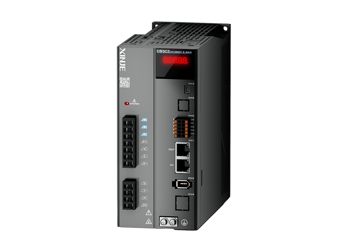 Xinje DS5C2-42P3-PTA — serwonapęd 3× 400 V, 2,3 kW